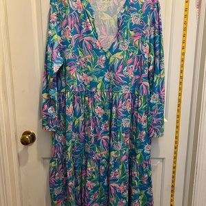 Lilly 3/4 sleeve swing dress.